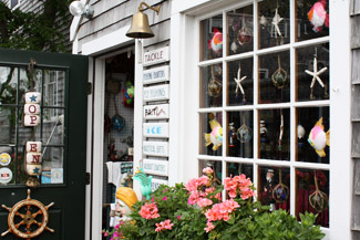Kleine Boutiquen und Geschäfte auf der Insel